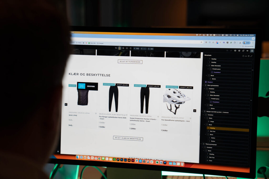Nærbilde av en dataskjerm som viser en WordPress nettside