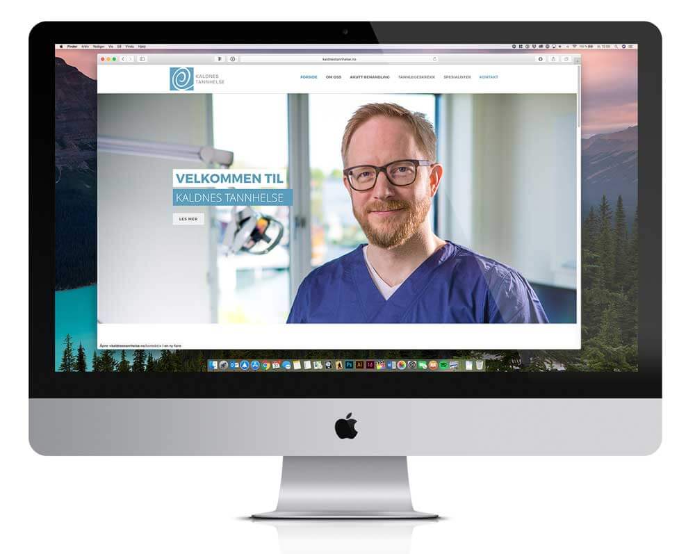 Bilde av en iMac som viser forsiden til Kaldnes Tannhelse